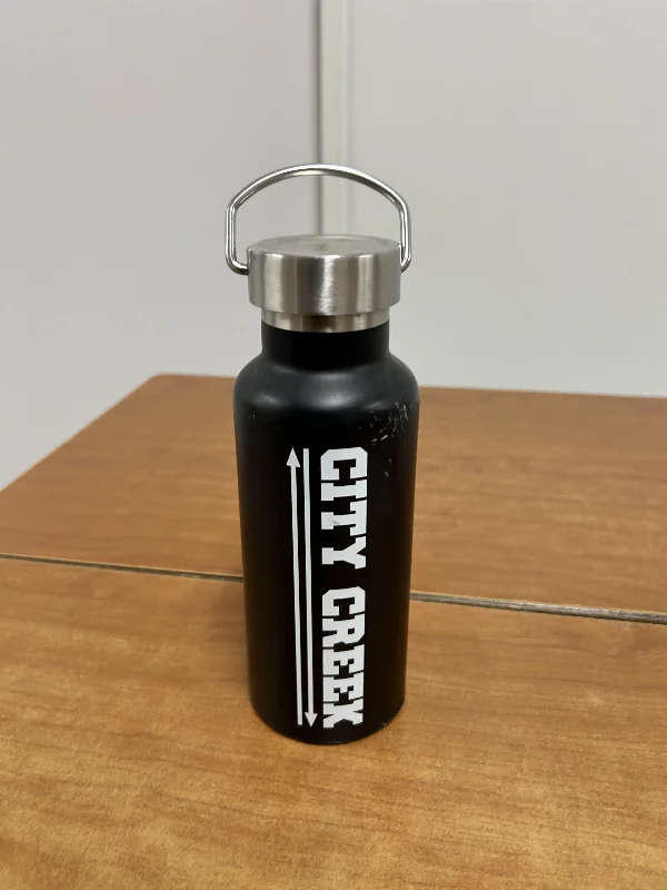 水筒　黒 の写真