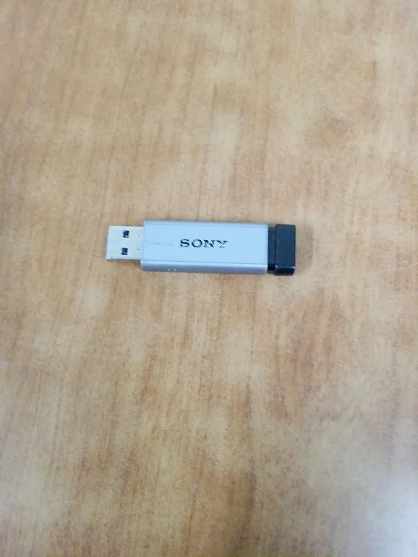 SONY USB 16GB の写真