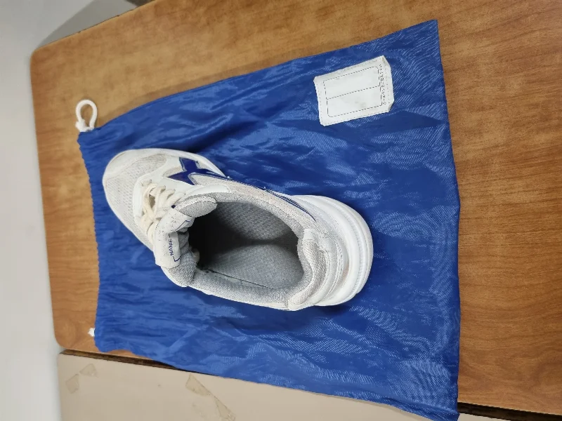 シューズ 青 の写真