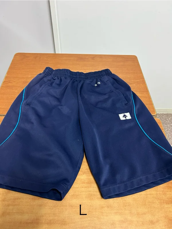 半ズボン 青 の写真