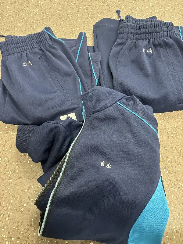 体育着（第3学年）金城・吉永 の写真